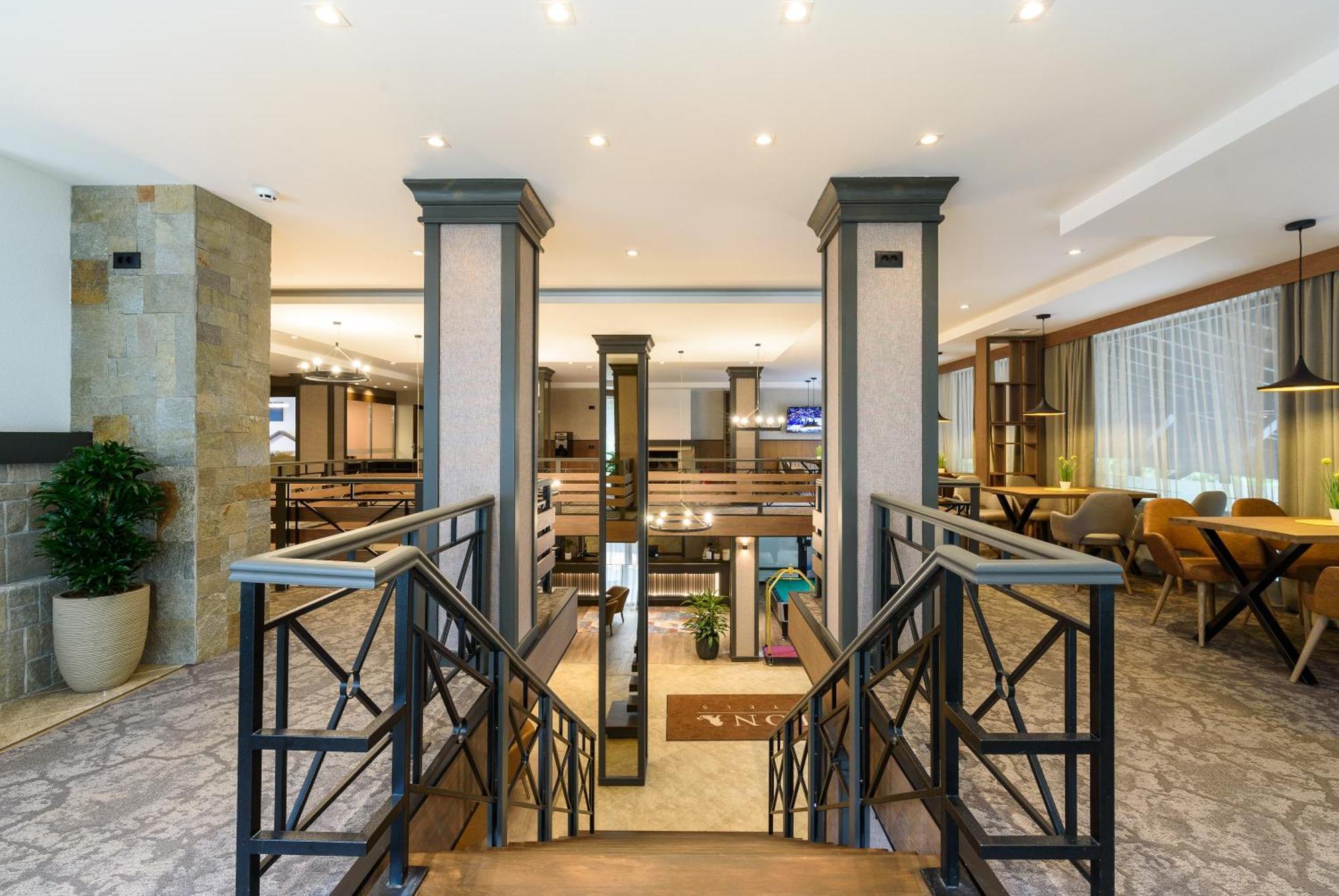 Lion Hotel Borovets Eksteriør billede