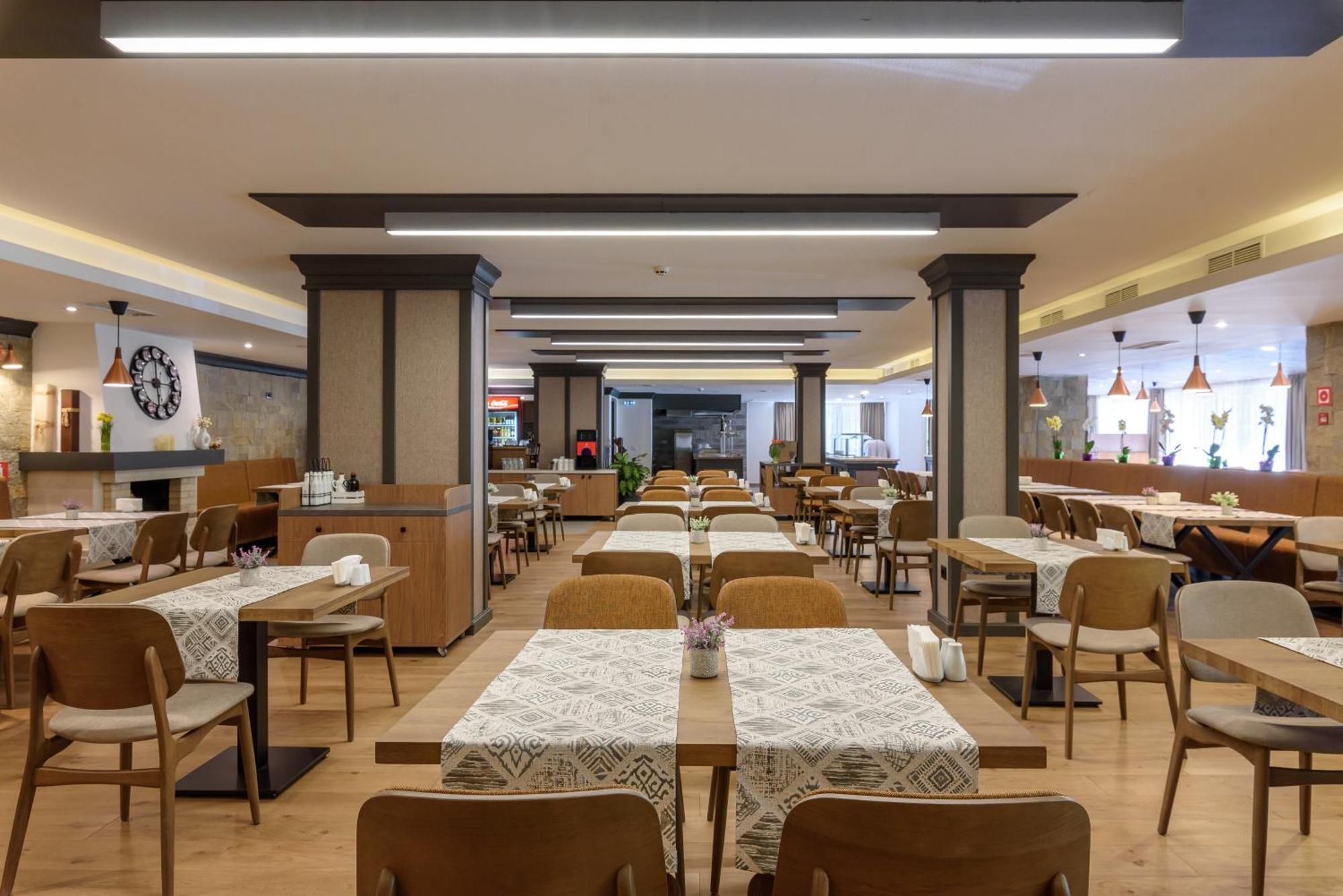 Lion Hotel Borovets Eksteriør billede