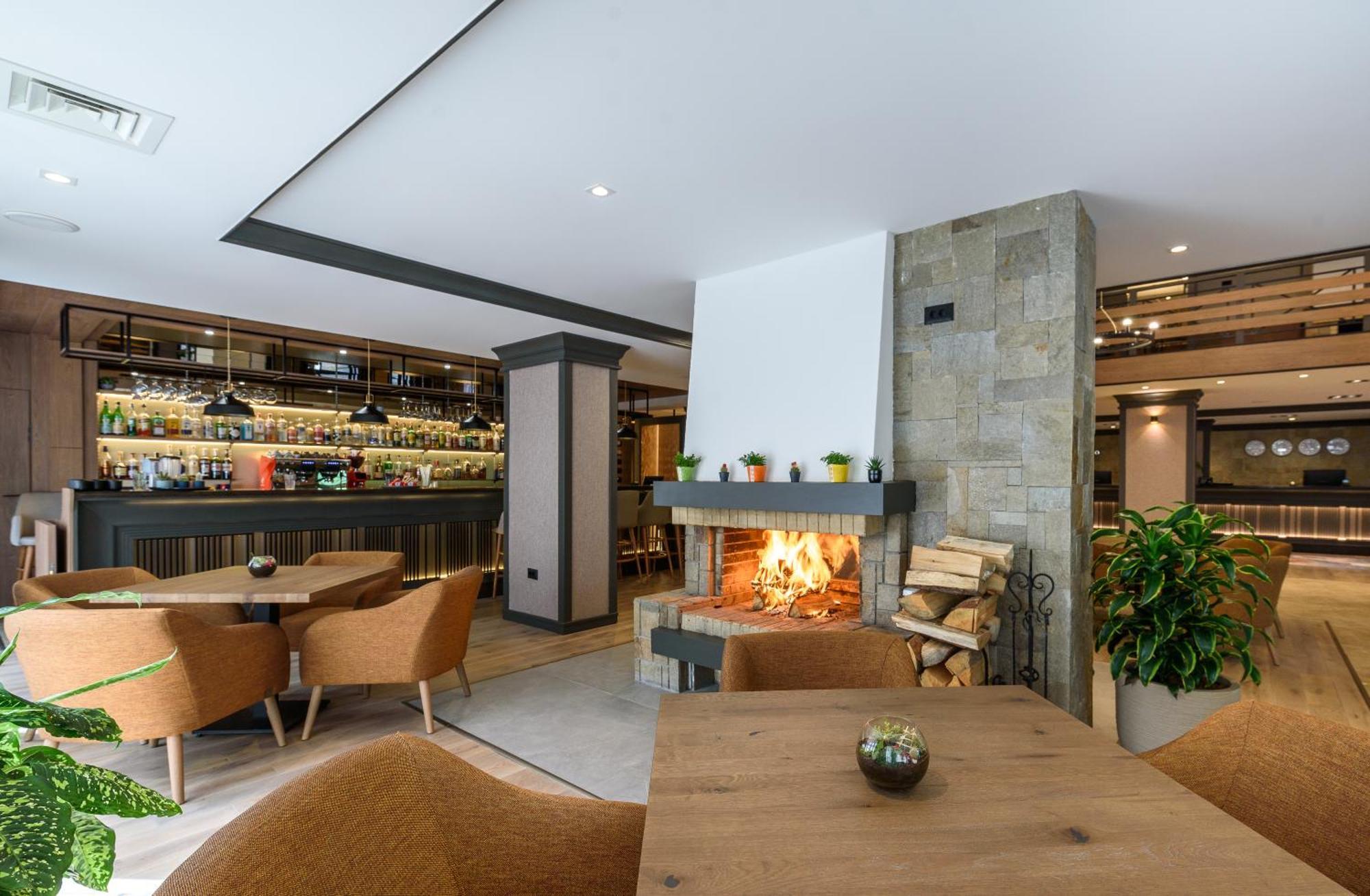 Lion Hotel Borovets Eksteriør billede