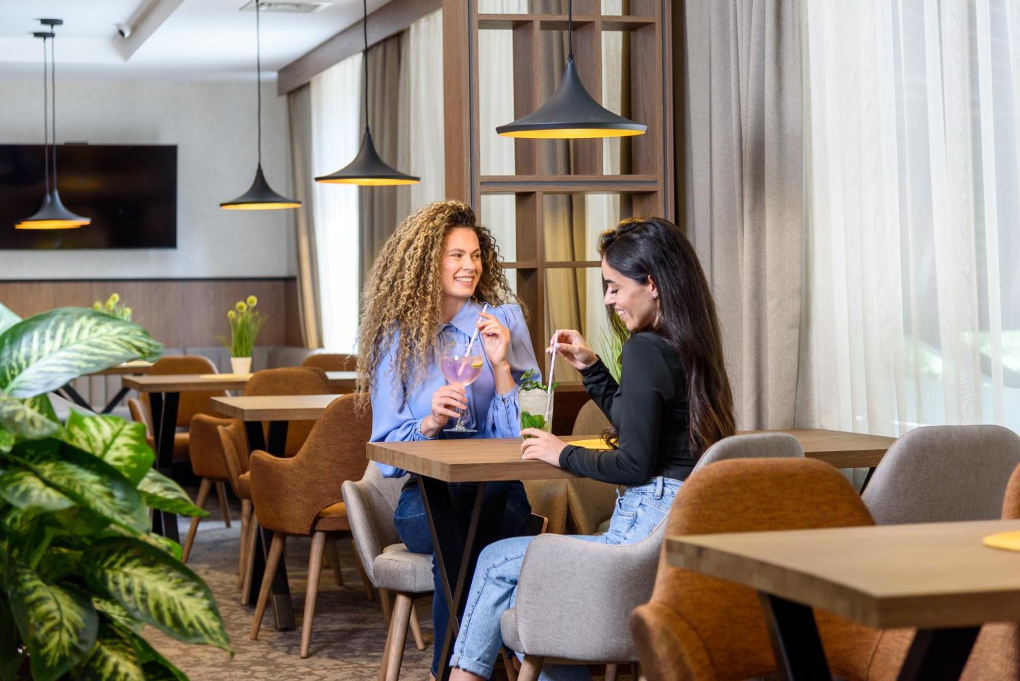 Lion Hotel Borovets Eksteriør billede